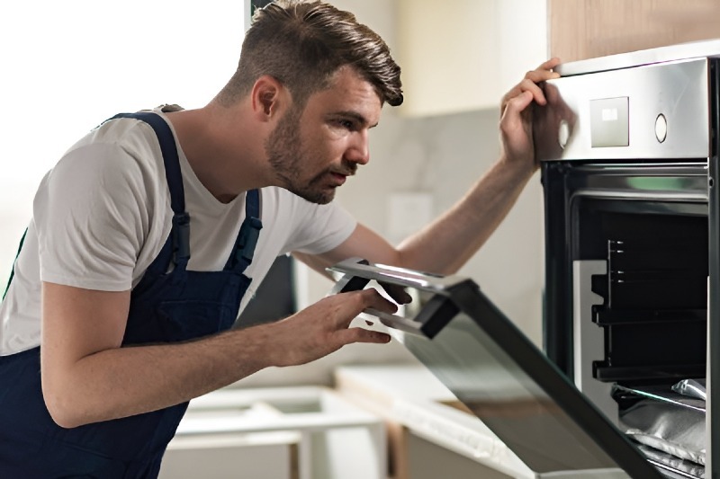 Oven & Stove repair in Thornton